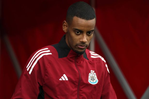 Liverpool sent ‘promise’ message over Alexander Isak transfer that shows where deal stands