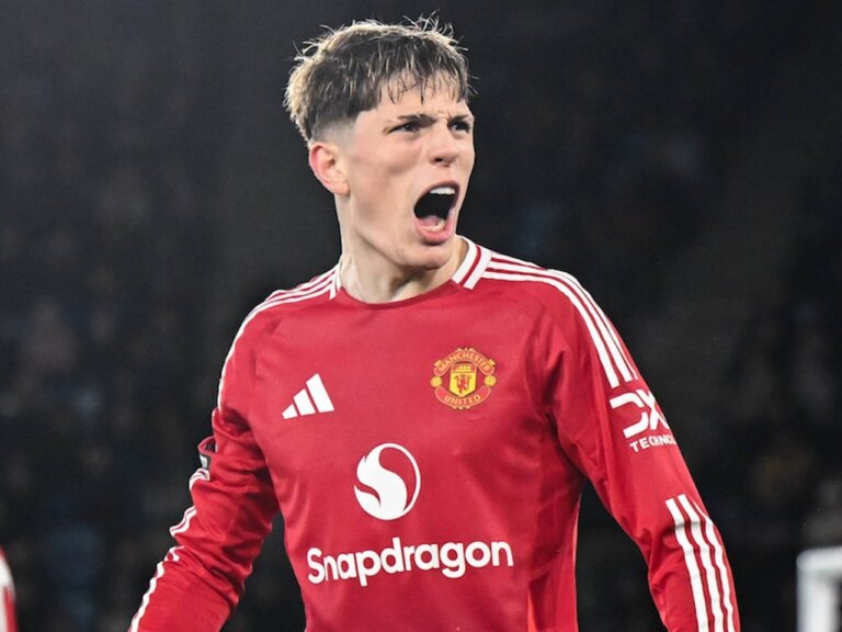 Man United ‘reduce Alejandro Garnacho asking price’ as three clubs ‘battle’ for 20-year-old’s signature