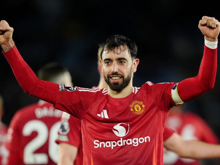 Premier League Team of the Week: Bruno Fernandes, Omar Marmoush, Antonee Robinson