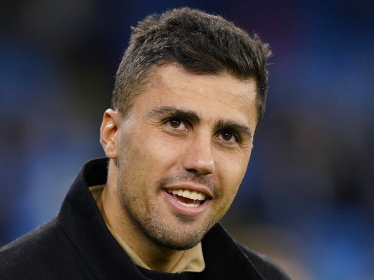 Video: Rodri “on the road to recovery” as Man City release training footage of Ballon d’Or winner