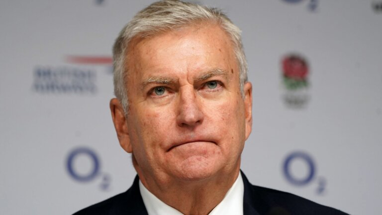 RFU chief executive Sweeney survives no-confidence vote