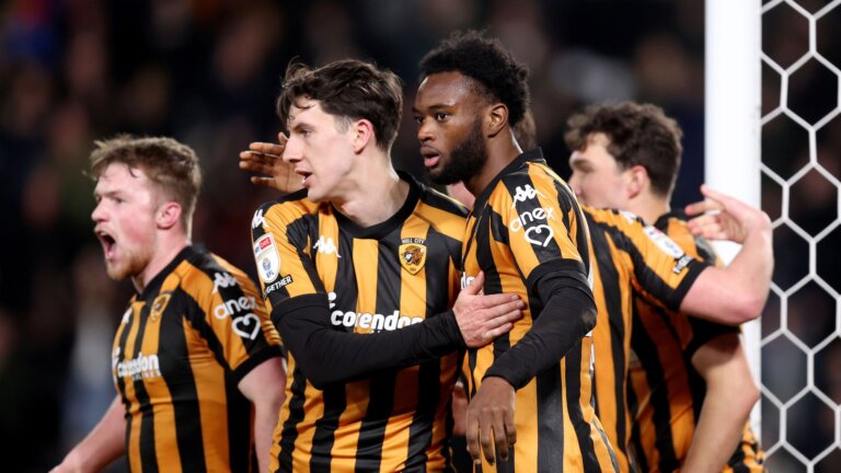 Hull beat Plymouth in vital relegation clash