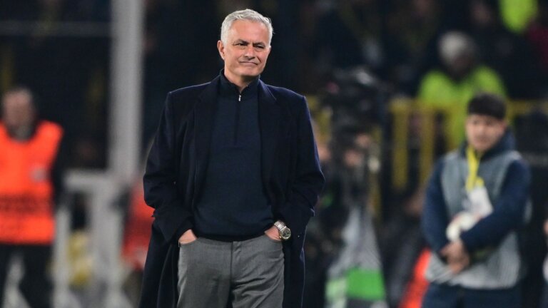 Mourinho avoids charges for Turkish Football Federation president comments