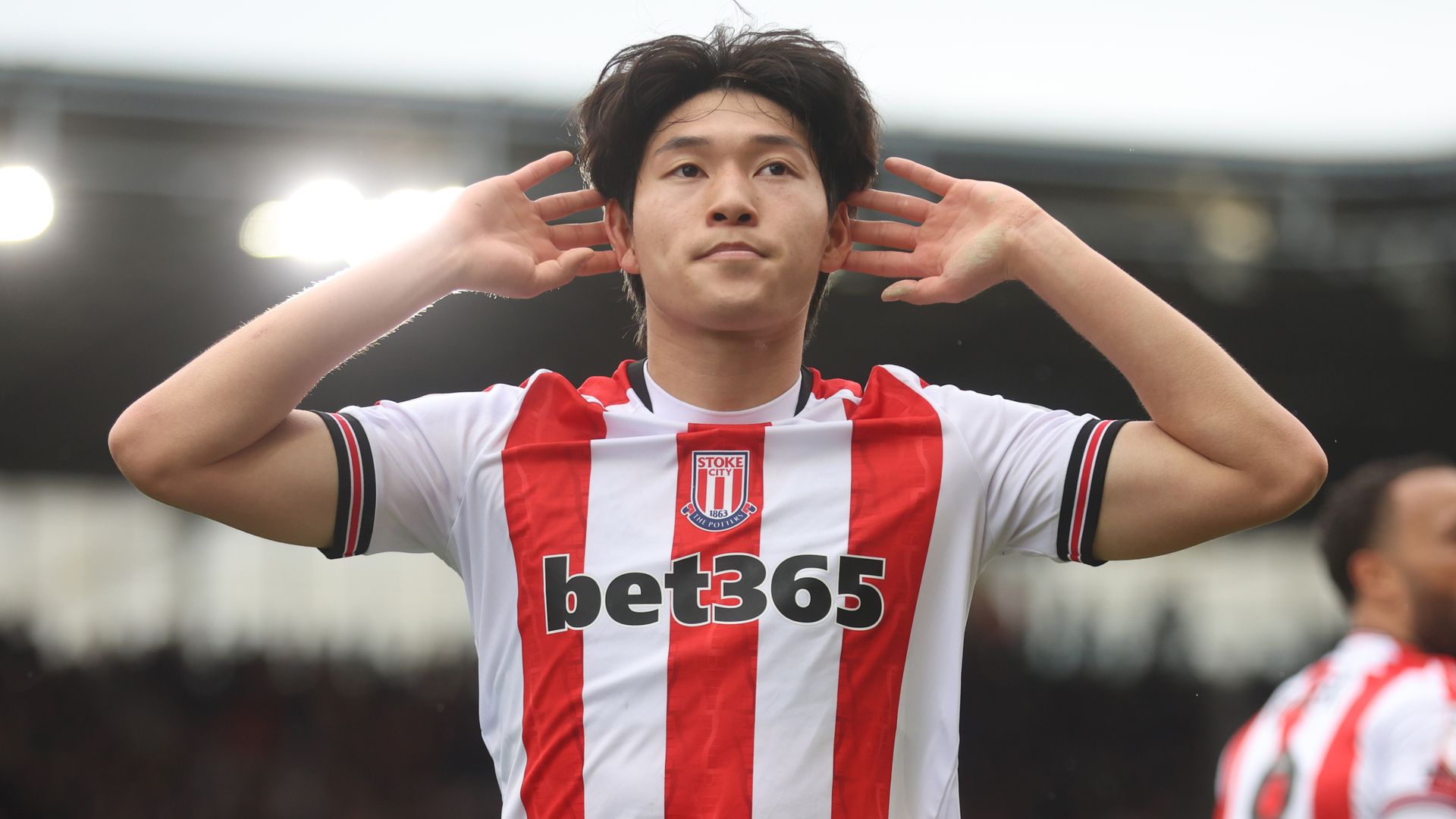 Stoke beat QPR to ease relegation fears