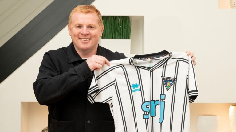 Ex-Celtic boss Lennon makes managerial return with Dunfermline