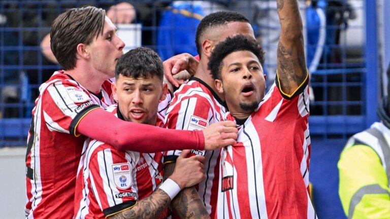 Brewster seals derby day win for Blades over Sheff Wed