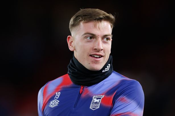 Chelsea can exploit FIFA rule change if £30m Liam Delap transfer clause triggered