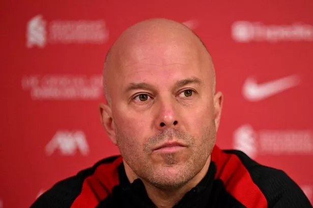 Arne Slot sends clear message to Arsenal as Liverpool resume title run-in against Everton