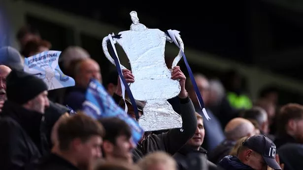 AD FEATURE: Four-time FA Cup winner gives his semi-final predictions