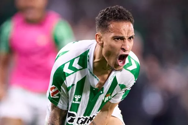 Man Utd news: Real Betis send Antony demand as £20m Marcus Rashford bill becomes reality