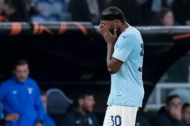 Forgotten Arsenal player left in tears after suffering new injury blow