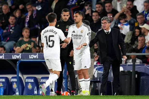 Ex-Arsenal star subject to vile chants during Real Madrid clash as referee stops match