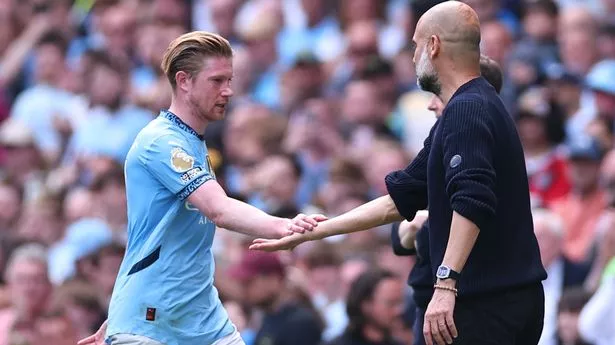Kevin De Bruyne gesture shows exactly what Man City teammates think of exit