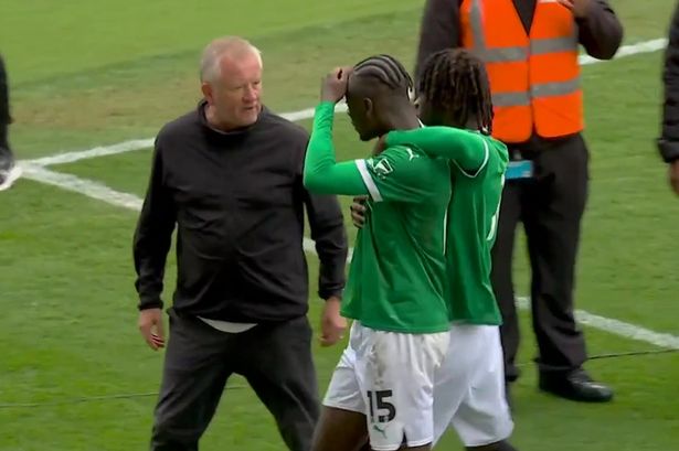 Sheffield United boss Chris Wilder clashes with Plymouth players in ugly tunnel scenes