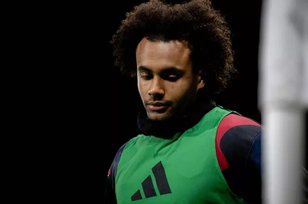 Joshua Zirkzee aims brutal dig at Man Utd fans after dramatic Europa League win