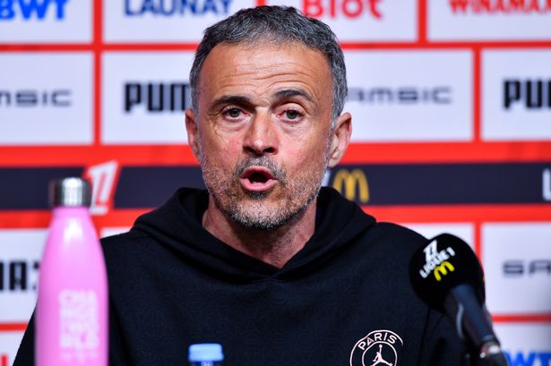 PSG boss challenges his unbeaten side to become the first French Invincibles