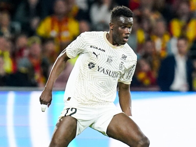 Man United, Liverpool ‘in competition’ for £20m-rated midfielder compared to Brighton star Carlos Baleba