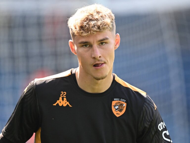 Man United ‘add 23-year-old goalkeeper’ to summer shortlist after Ruben Amorim’s £63m transfer blow