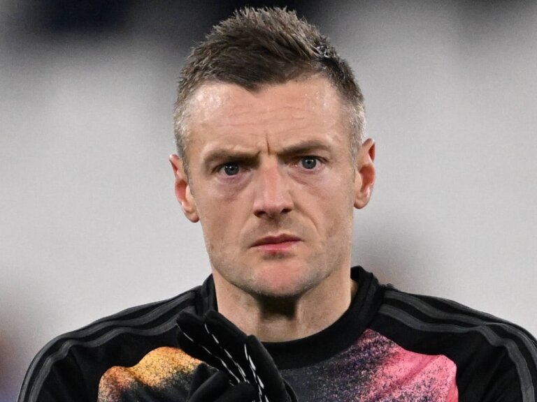 Leicester City transfer news: Jamie Vardy to be offered foreign escape route?