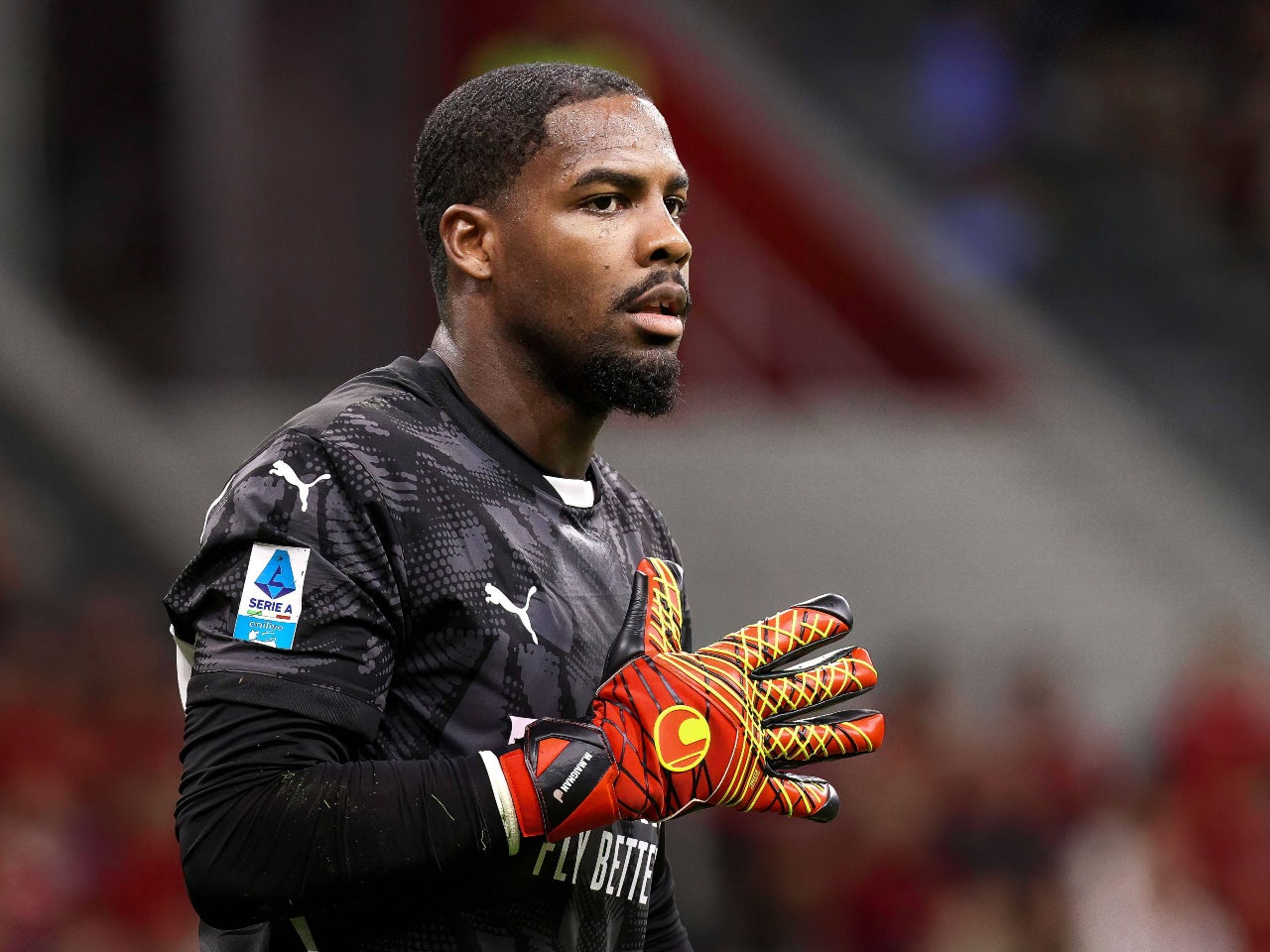 Thursday's Transfer Talk Update: Mike Maignan, Nico Williams, Joao Pedro