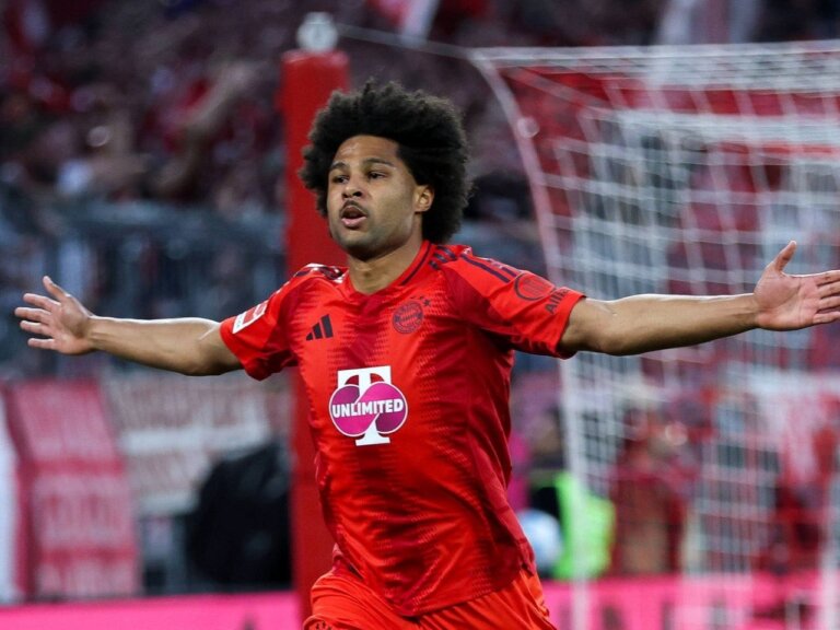 Bayern Munich 2-2 Borussia Dortmund: Highlights, man of the match, stats as Bundesliga title race enters final weeks