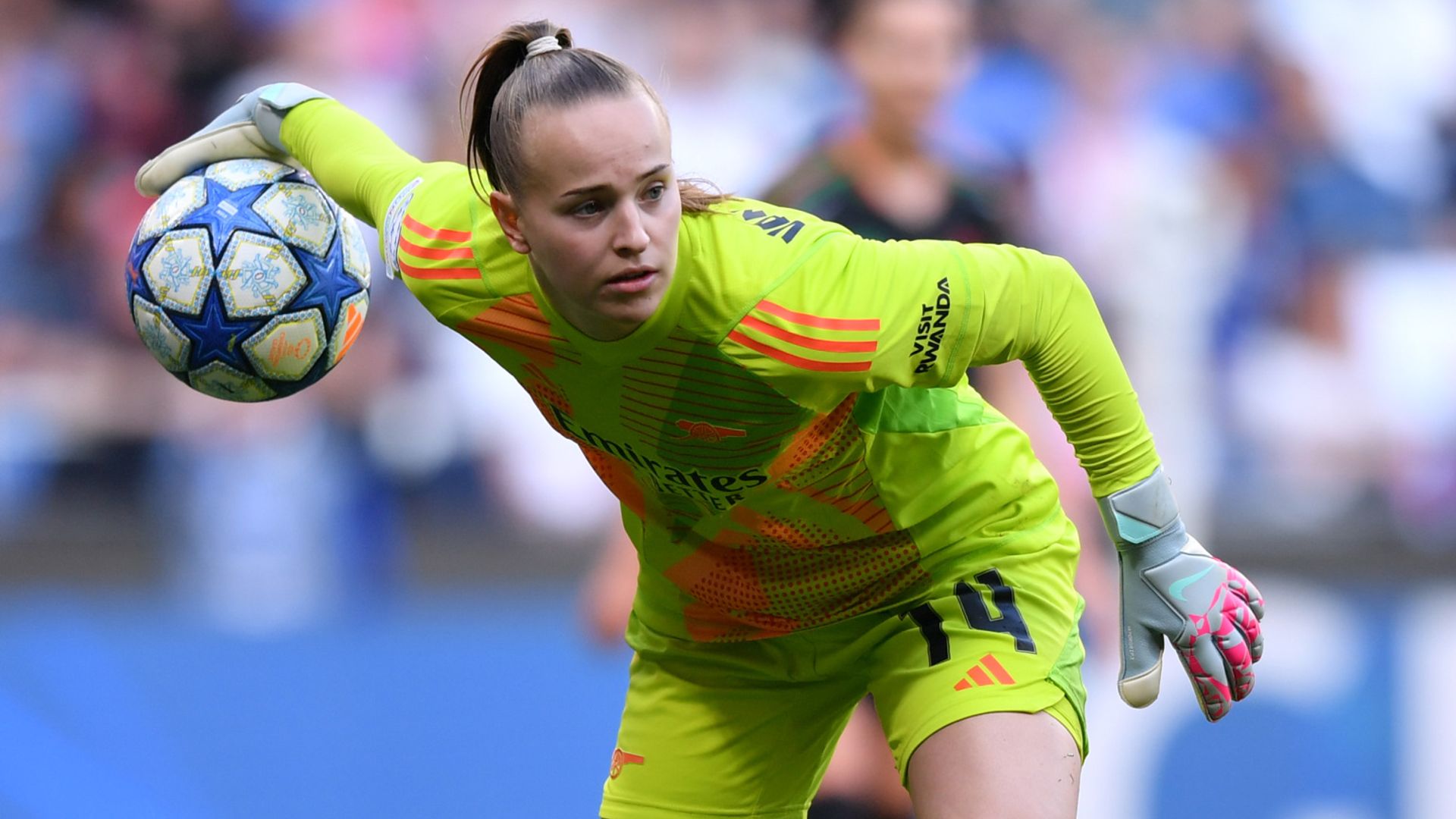 Van Domselaar: WCL final? We're focused on the WSL title!