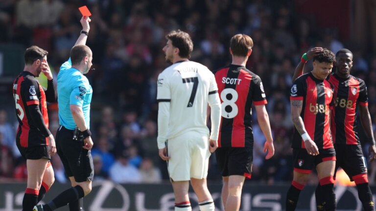 Ref Watch LIVE! Evanilson wrongly sent off vs Man Utd?