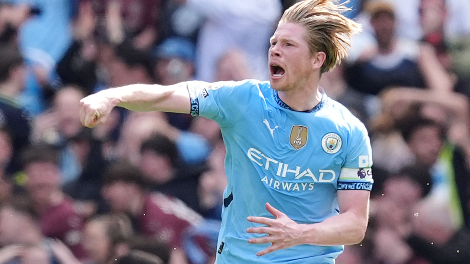 How do Man City replace departing De Bruyne?