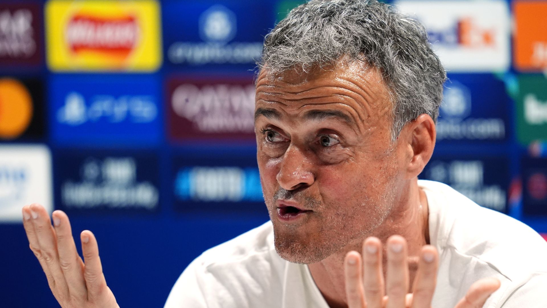 Arsenal vs PSG: Luis Enrique questions if PL truly is 'best in the world'