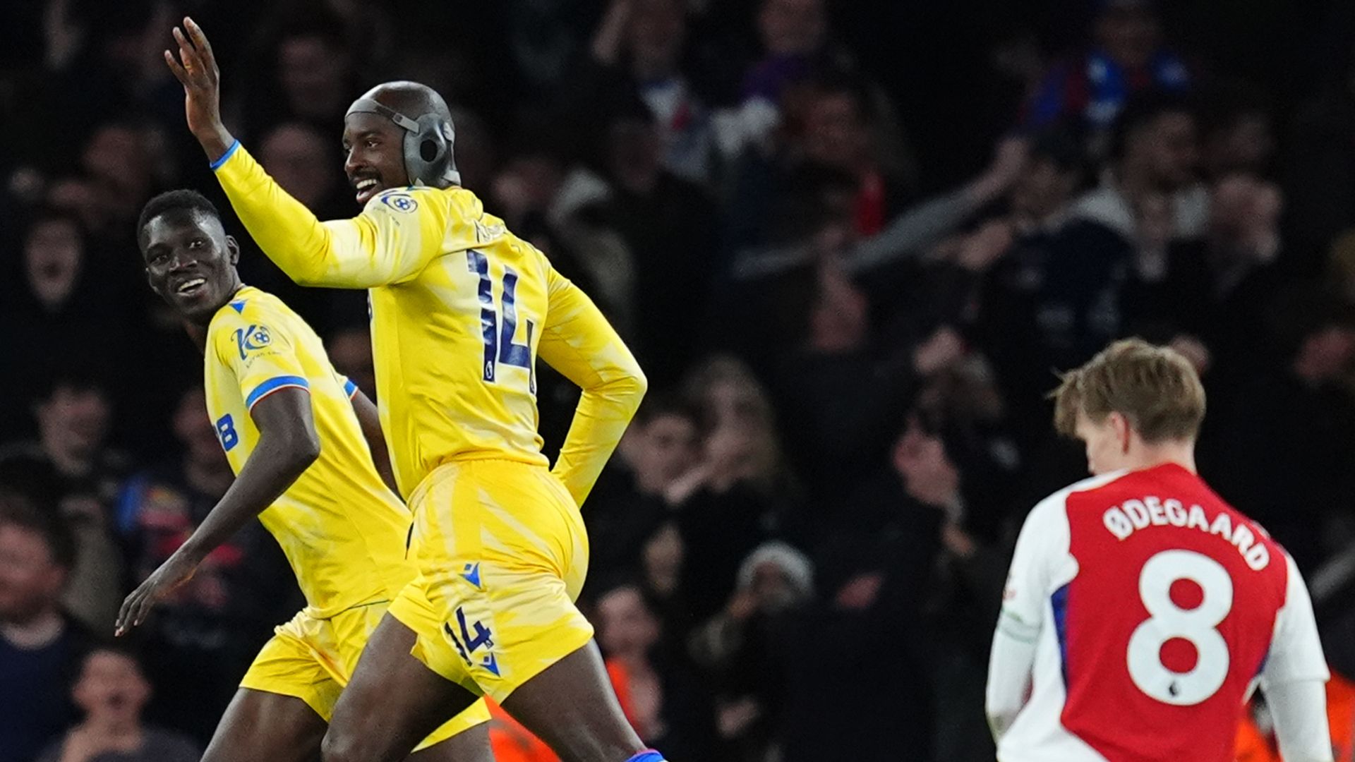 Liverpool made to wait for title despite Mateta's STUNNER denying Arsenal win