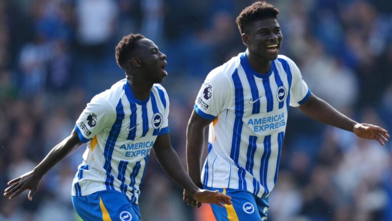 WOW! Two late goals give Brighton win over West Ham LIVE!