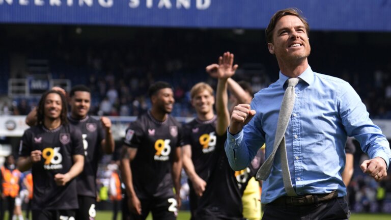 Promoted Burnley rout QPR to boost title hopes