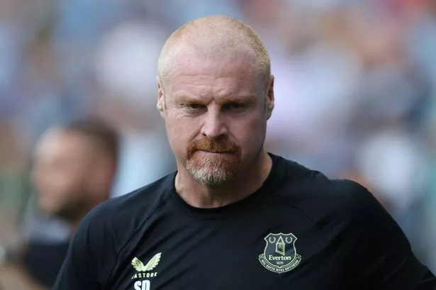 Sean Dyche puts hat in the ring for Man Utd job and sends blunt Ruben Amorim warning