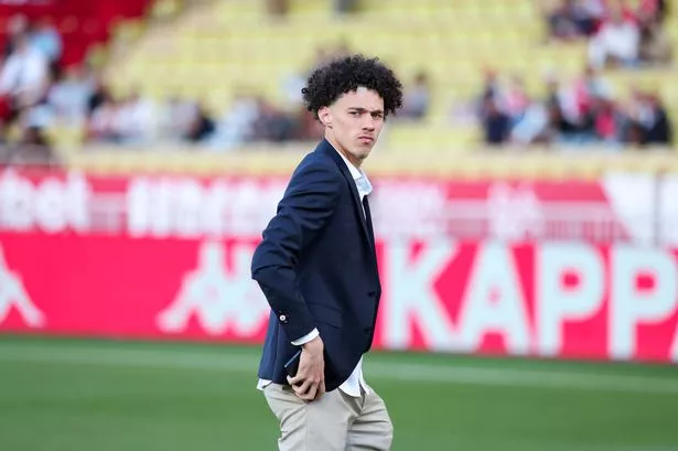 Man Utd and Man City dealt transfer blow as £59m star makes shock future claim