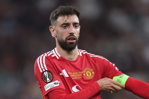 Man Utd transfer news: Bruno Fernandes handed ‘final offer’ as release clause triggered