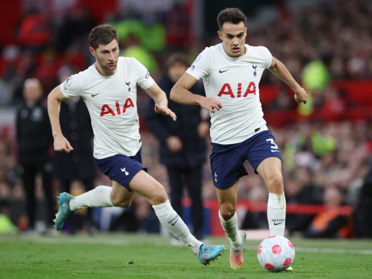Spurs transfer news: Wrexham ‘open talks’ to sign out-of-contract defender, Ange Postecoglou left needing to act