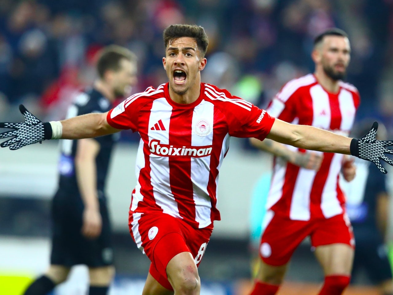 Brighton transfer news: '£30m-plus-player bid' submitted for Man United, Arsenal-https://www.sportsmole.co.uk/football/man-utd/transfer-talk/news/brighton-submit-gbp30m-plus-player-bid-for-man-united-arsenal-linked-starlet_572818.htmled starlet