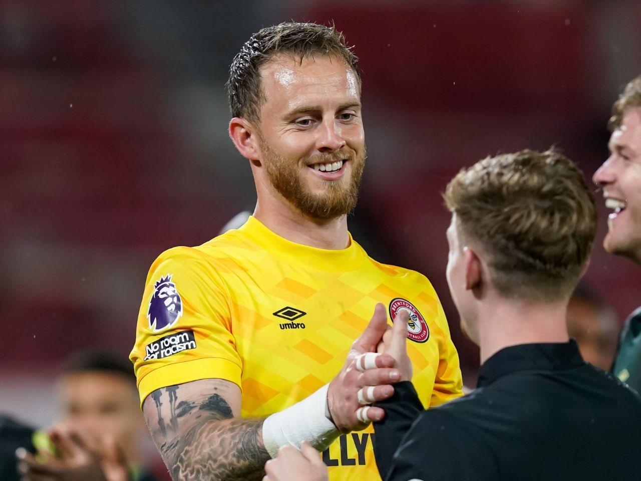 Brentford transfer news: Mark Flekken attracting 'concrete interest' from Bundesliga giants