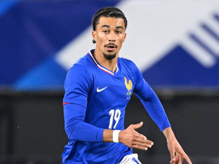 Bournemouth transfer news: Cherries ‘submit verbal offer’ for Dean Huijsen replacement