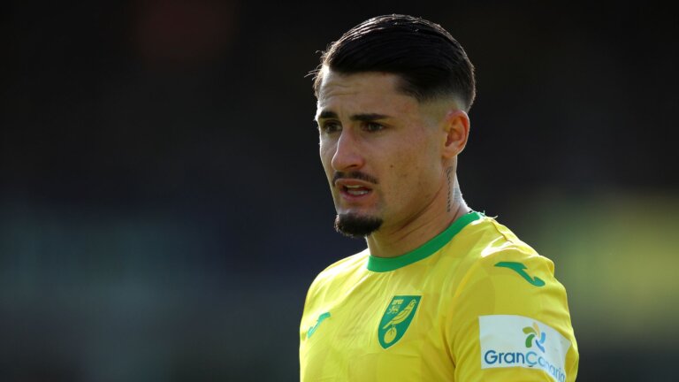 Wilshere gets one over ex-teammate Ramsey as Norwich beat Cardiff