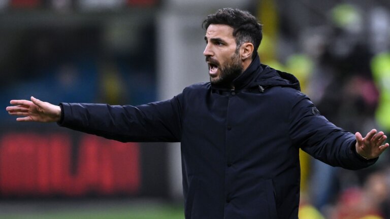 Leverkusen interested in replacing Alonso with Fabregas as head coach
