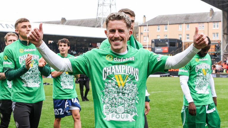 McCowan wants Celtic to show Rangers why they are champions