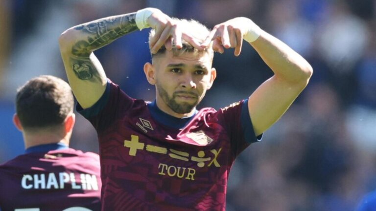 Enciso stunner inspires Ipswich to comeback draw with Everton