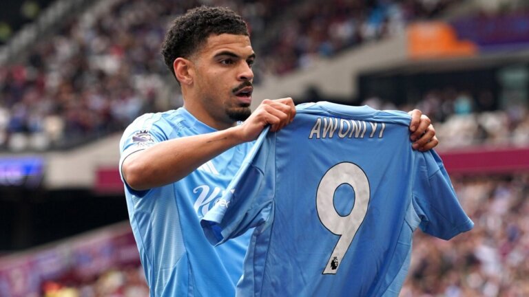 Forest hold on to edge West Ham and keep CL dreams alive