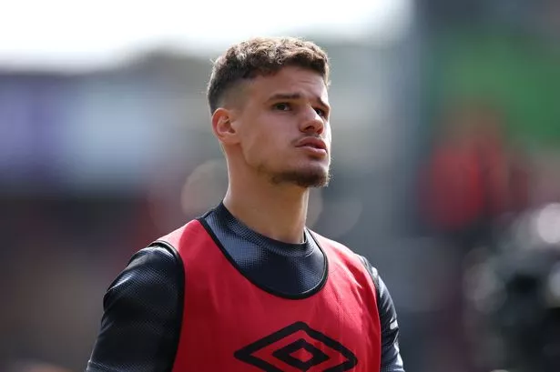 Liverpool transfer target Milos Kerkez leaves team camp as statement released