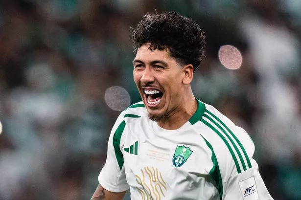 Roberto Firmino lined up for Liverpool reunion in unlikely transfer plan