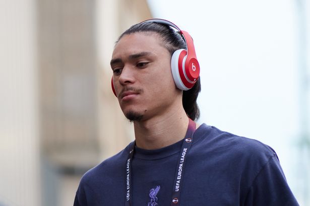 Liverpool star Darwin Nunez ‘green lights’ move after private transfer talks