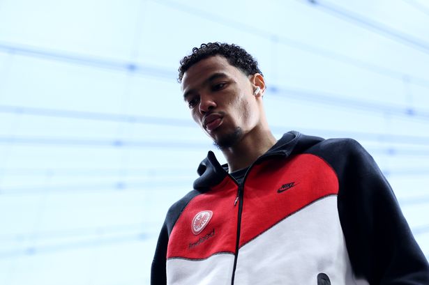 Chelsea move ‘clear’ in race to beat Liverpool to £60m Hugo Ekitike transfer