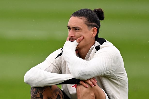 Darwin Nunez makes Liverpool transfer exit decision after Reds rejected £60m offer