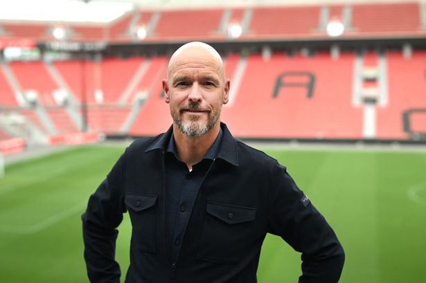 Erik ten Hag looks to get one over Man Utd by hijacking former club’s transfer deal